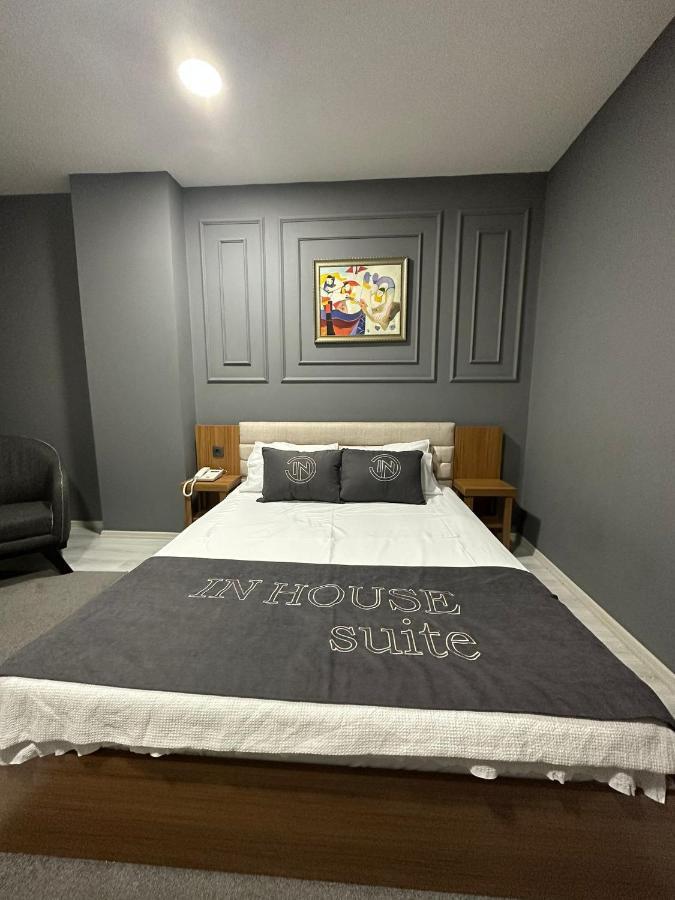 In House Suite Istanbul Bagian luar foto