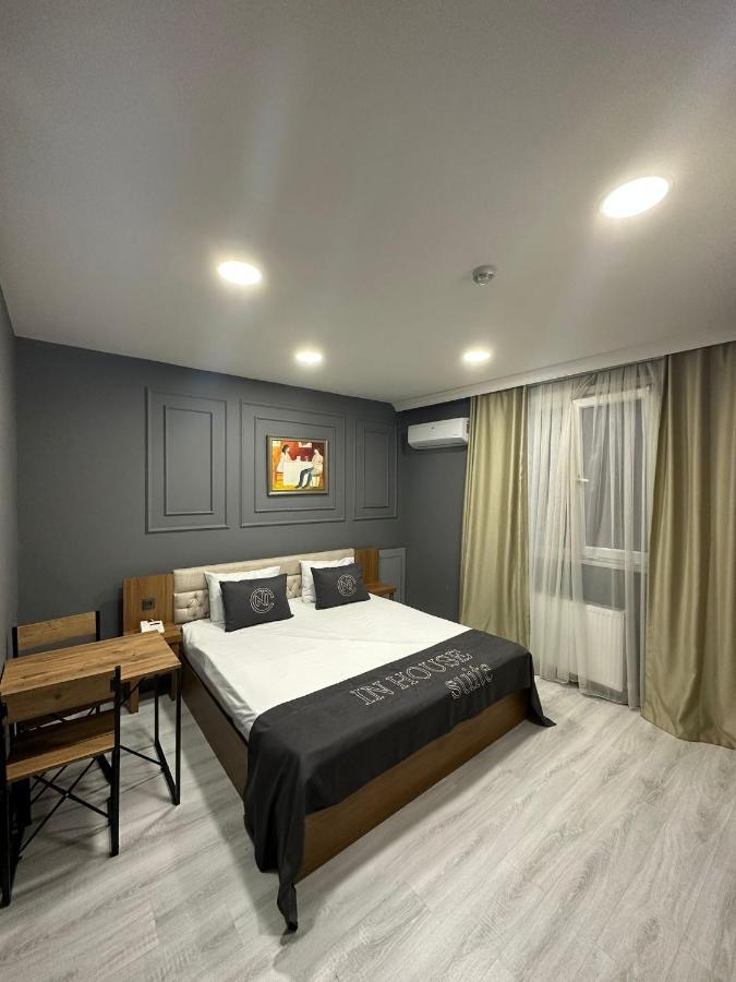 In House Suite Istanbul Bagian luar foto